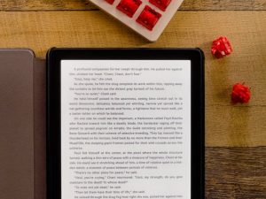 Kindle Oasis x Paperwhite